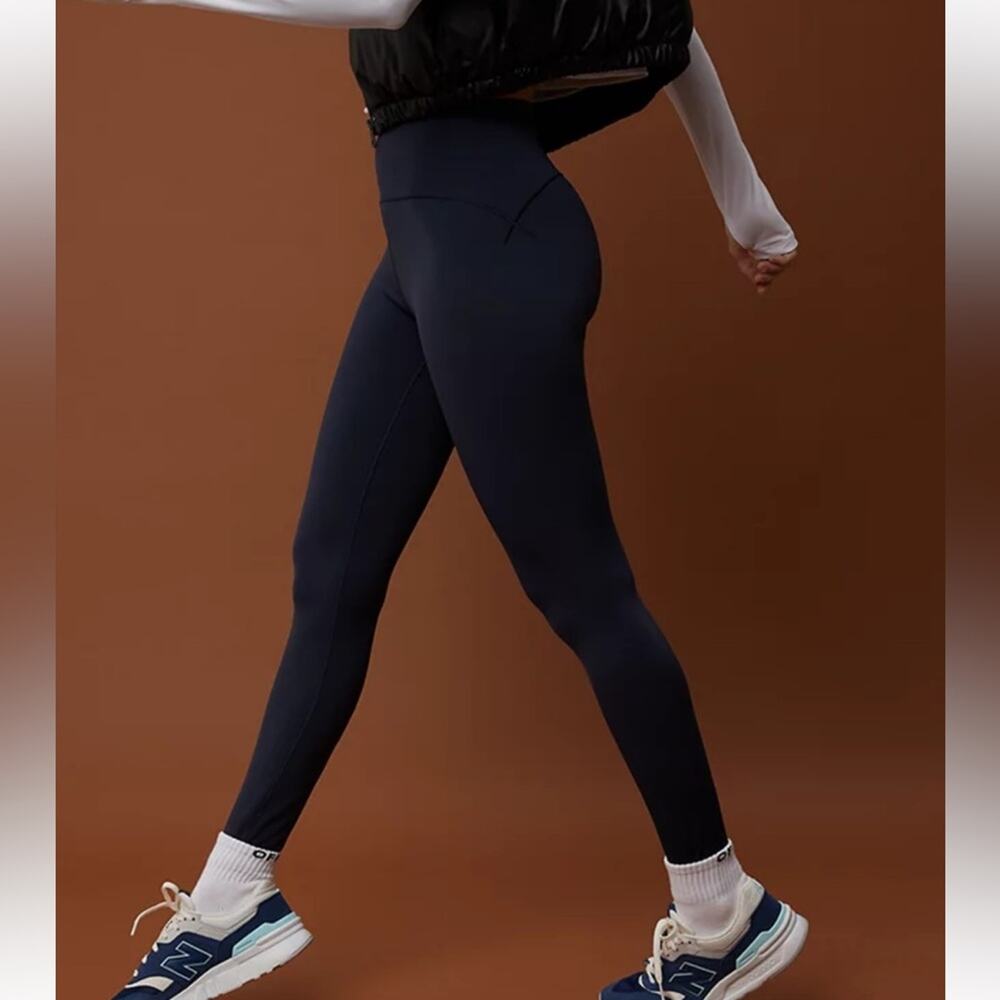 Offline by aerie Real Me Navy Blue 3/4 Crop Mid Rise Leggings Sz S NEW